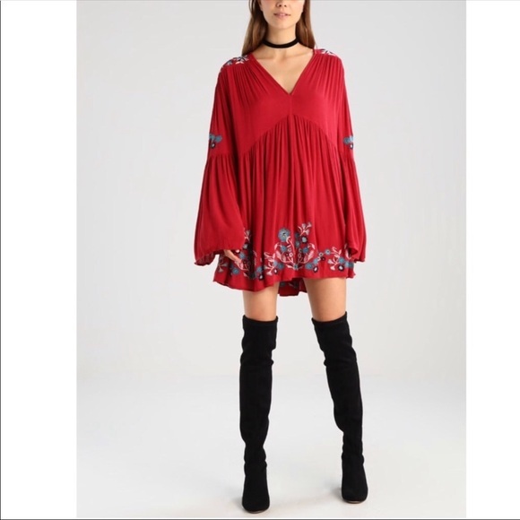 FREE PEOPLE TE AMO EMBROIDERED PEASANT DRESS - Picture 2 of 6